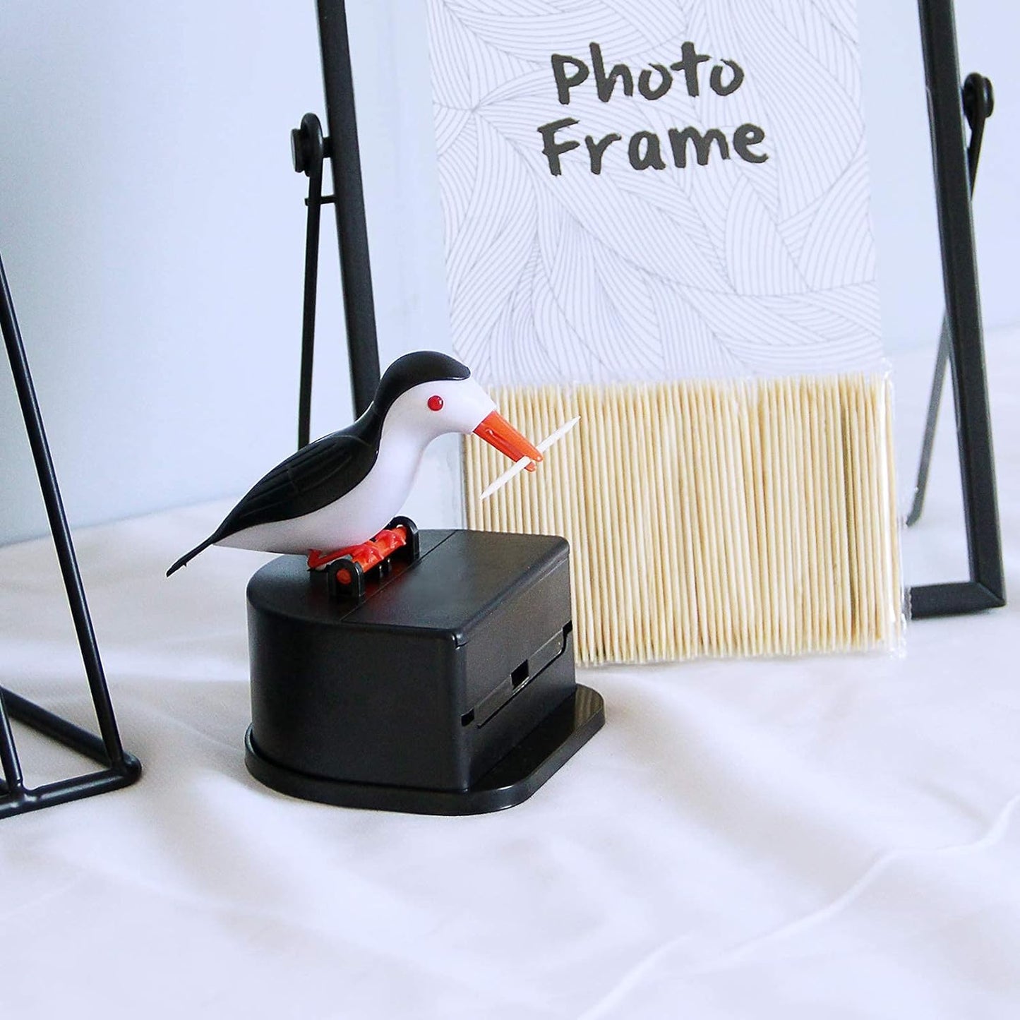 Little Bird Toothpick Dispenser, Creative Push-Type Toothpick Bird Dispenser, Toothpick Holder. (Black)