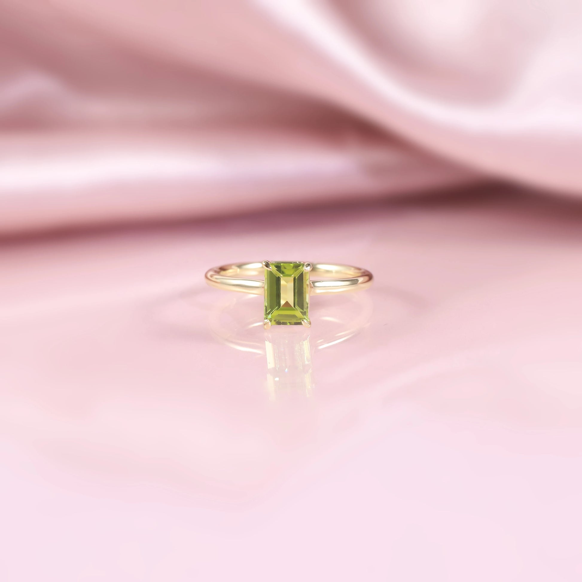 18K Gold Plated Silver Octagon 5X7Mm 1.46Ct Peridot Birthstone Solitaire Eagle Prongs Engagement Rings Gift for Her